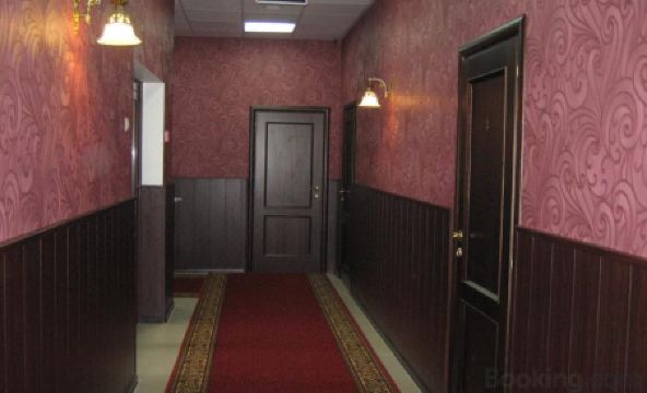 Hotel Aleksandria - Housity