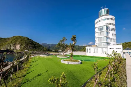 BRIGHTHOUSE Отели рядом с достопримечательностью «Южная Аквариумная рыбная ловля»