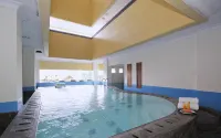 Nalendra Hotel - Swimmingpools