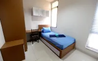 D Laris BSD Hotels in Pagedangan