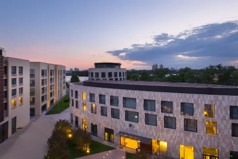 Doubletree by Hilton Moscow - Marina