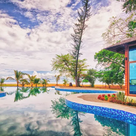 Borneo Eagle Resort