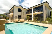 Delorenzo Studio Apartments Hotels in Nelson