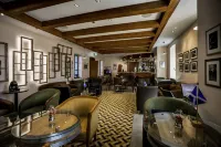 The Scots Hotel - Bar