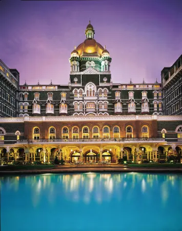 The Taj Mahal Palace, Mumbai Отели рядом с достопримечательностью «Вокзал Чхатрапати-Шиваджи»