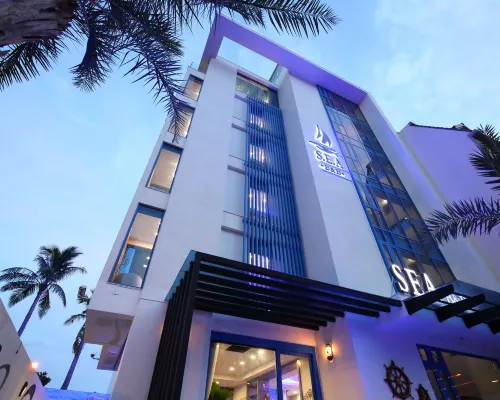 S.E.A B&B Hotels near Beibin Park Beach