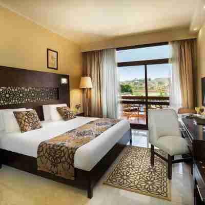 Pyramisa Island Hotel Aswan Rooms