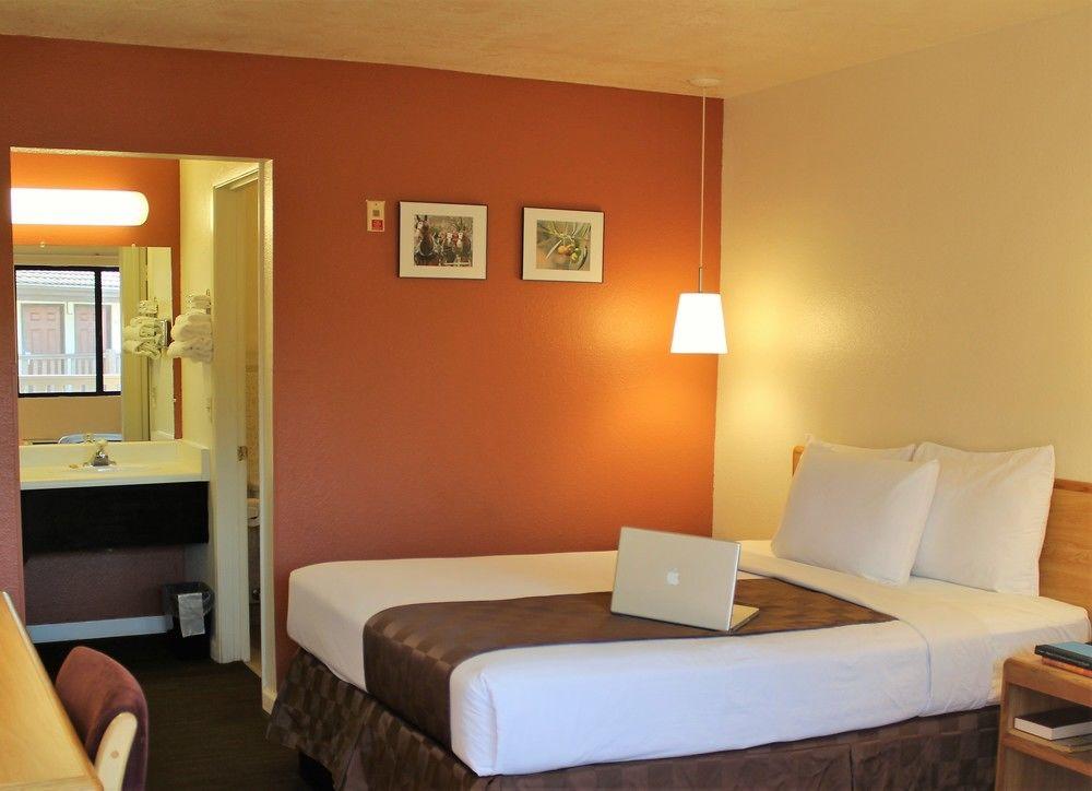 SureStay Hotel by Best Western Fairfield Napa Valley