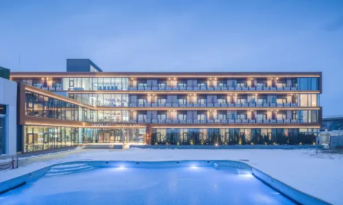 Sky Blue Hotel & Spa
