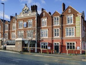 Crewe Arms Hotel