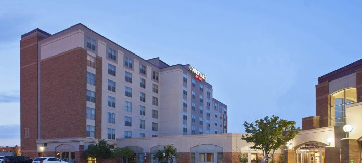Courtyard Pueblo Downtown Hotels in Pueblo
