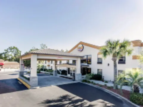 Quality Inn Surfside Myrtle Beach Hotels in Surfside Beach