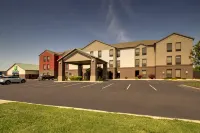 Holiday Inn Express & Suites Lebanon Các khách sạn ở Lebanon