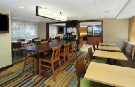 Fairfield Inn & Suites Portland Maine Airport
