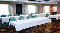 Holiday Inn Express & Suites WICHITA NORTHEAST by IHG - Business