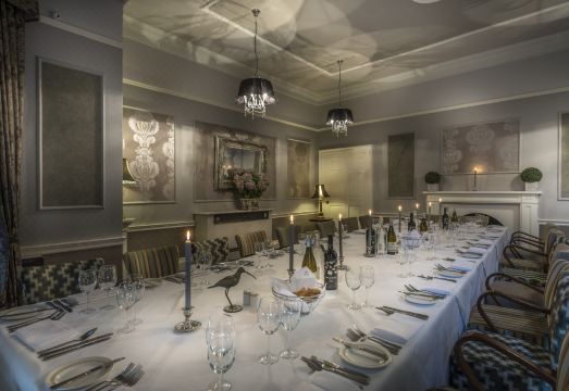 워싱보로우 홀 호텔 외관