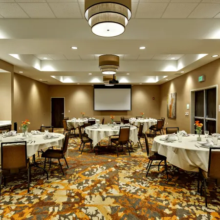 Holiday Inn ST. GEORGE CONV CTR by IHG