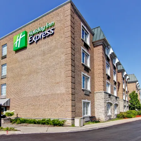 Holiday Inn Express WHITBY OSHAWA by IHG