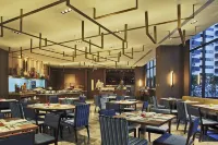 Holiday Inn & Suites Makati