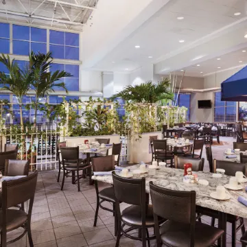 Holiday Inn & Suites OCEAN CITY by IHG