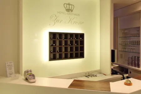 Hotel Gasthaus Zur Krone Отели рядом с достопримечательностью «Херзелер Верт»