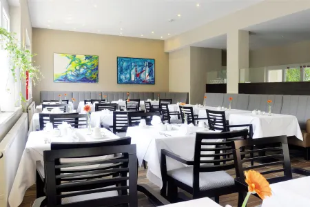 Landhotel Sanct Peter Отели в г. Бад-Нойенар-Арвайлер