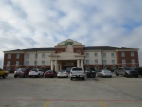 Holiday Inn Express & Suites PAMPA by IHG Hotels in Pampa