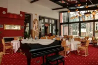Göbels Schlosshotel "Prinz Von Hessen" - breakfast