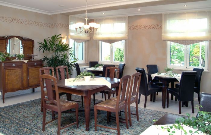 VILLA BLUM