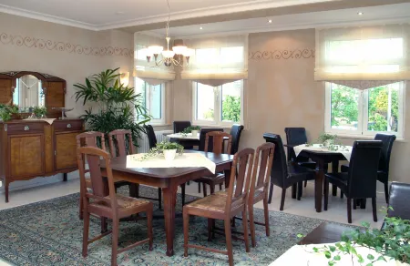 VILLA BLUM Отели в г. Хоэнлоэ