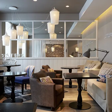 Hotel America Отели в г. Канны