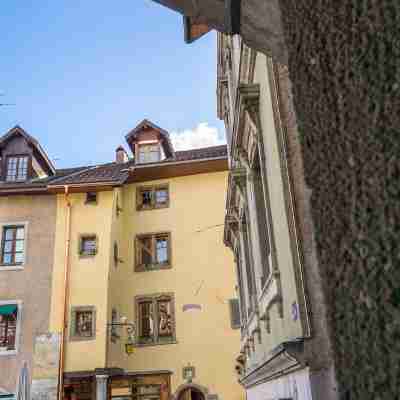 Les Loges Annecy Hotel Exterior