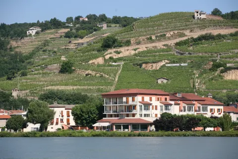 Hôtel Beau Rivage Condrieu