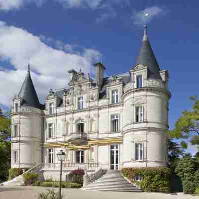 Hôtel Restaurant Domaine de la Tortinière Hotel Exterior