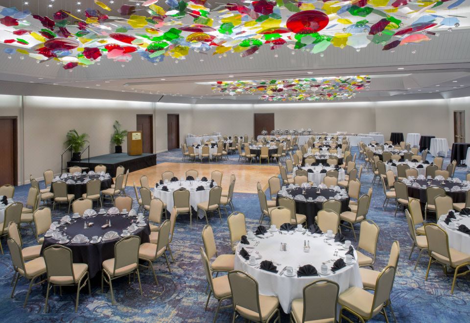 1. 와이키키 비치 ..