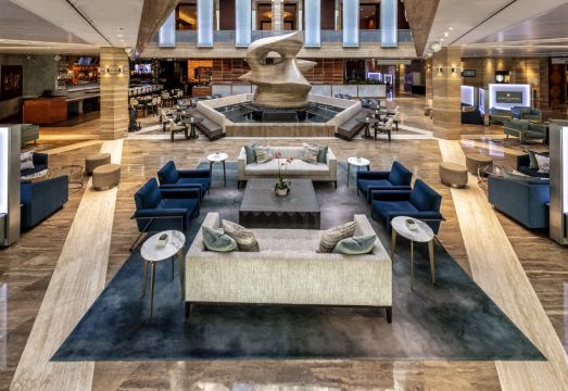 인터컨티넨탈 마이애미 객실 내부