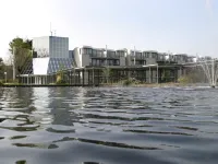 รีสอร์ท บัด โบเคโล โรงแรมในแอ็นสเคอเด
