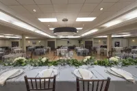 Four Points by Sheraton Edmonton South