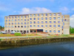 TRAVELODGE YORK CENTRAL LAYERTHORPE