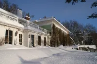 Manoir Hovey, Relais & Châteaux Hotel di Ayers Cliff