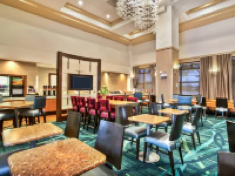 SpringHill Suites Chicago Elmhurst/Oakbrook Area Hotels in Elmhurst