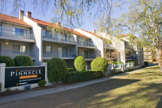 Pinnacle Apartments