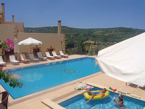 Maria Villas Hotels in Mithimna