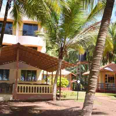 Pears Beach Resort Hotel Exterior