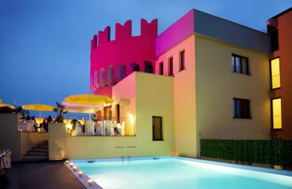 埃爾卡斯特勒託酒店