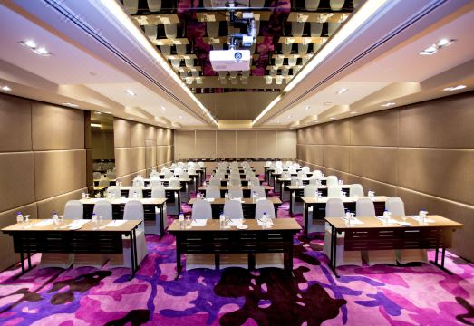 3. 보우쿠 호텔 스..