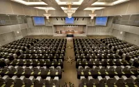 Royale Chulan Damansara - Business