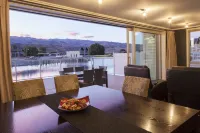 Marsden Lake Resort Central Otago Hotels in Cromwell