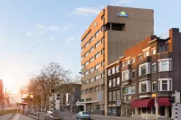 Rotterdam Teleport Hotel Отели рядом с достопримечательностью «Мост Эразма»