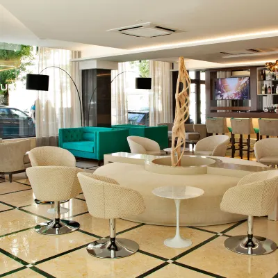 Turim Saldanha Hotel Hotels near Arco da Rua Augusta